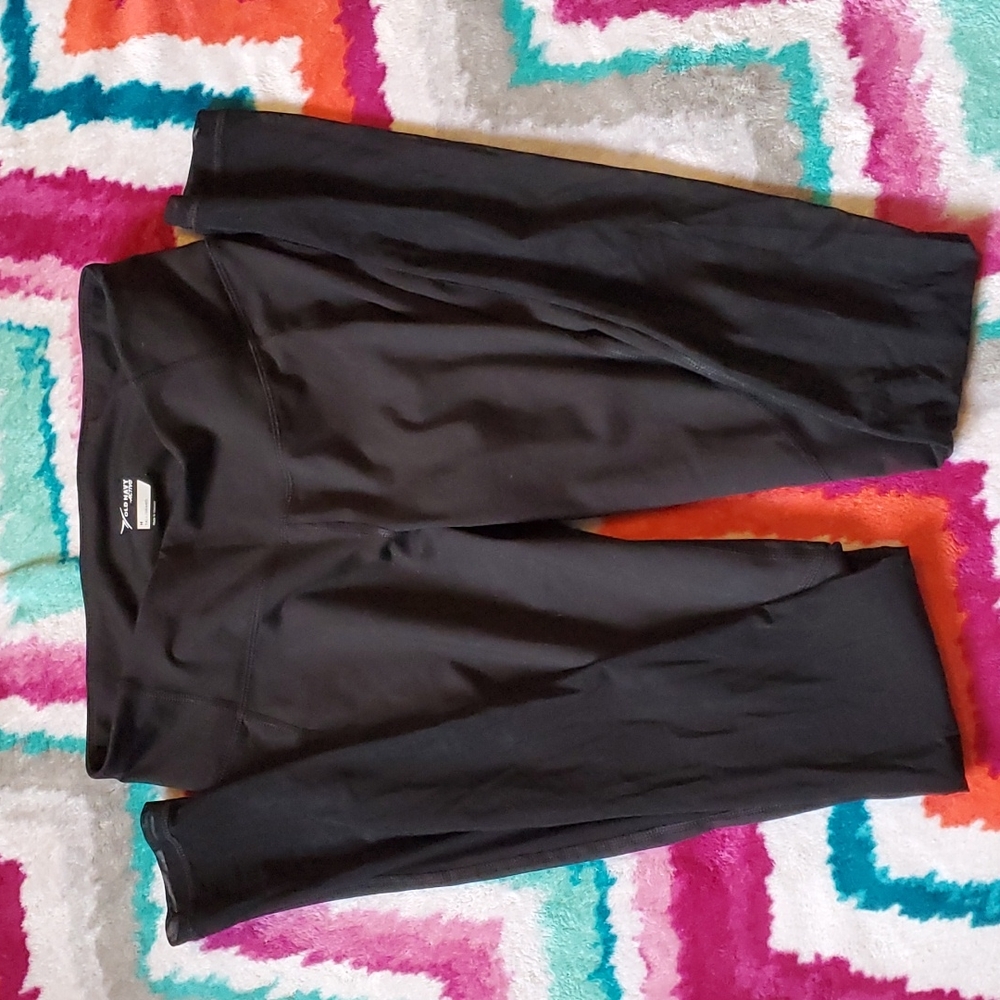 Old Navy medium tall mesh workout leggings